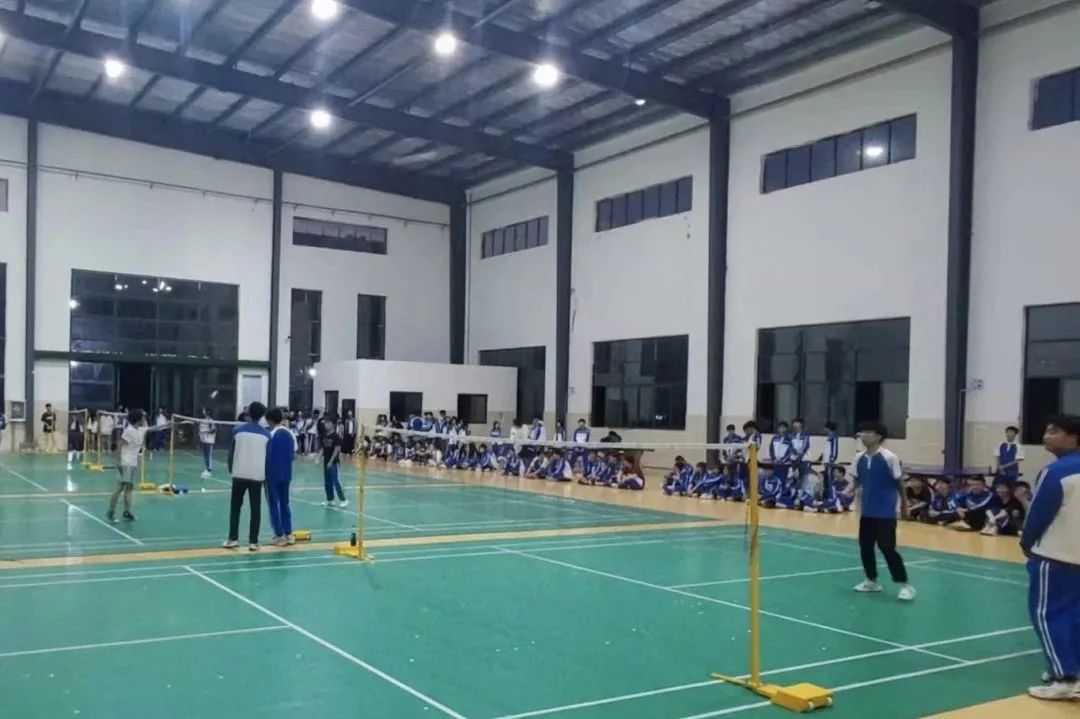 健康校园 “羽”你同行｜我校学生羽毛球比赛拉开序幕