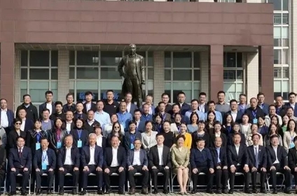 喜报！我校当选为全国高端纺织产教融合共同体副理事长单位