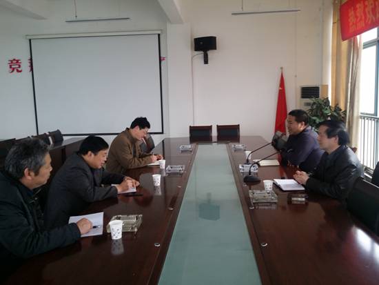 南南阳工业学校郭坚、景群副校长一行来我校参观考察