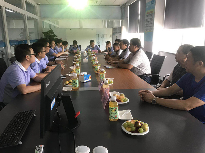 跟岗实习，学用结合