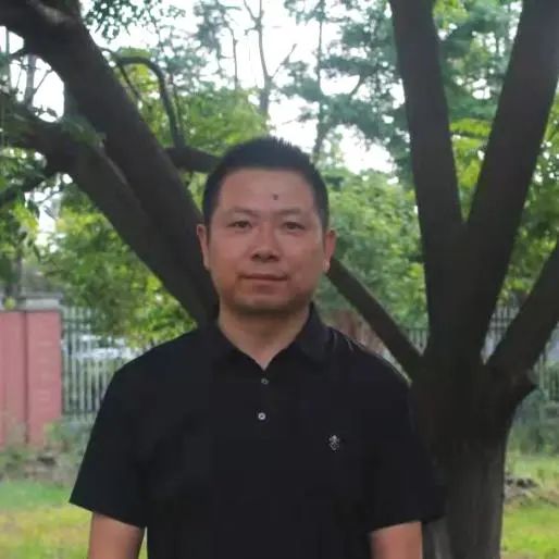 荆州电校先进工作者推介①