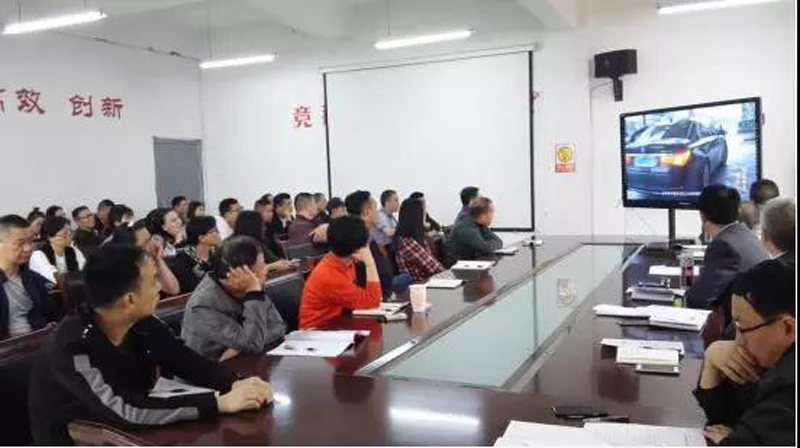 我校党委召开第二十个党风廉政建设宣传教育月动员会