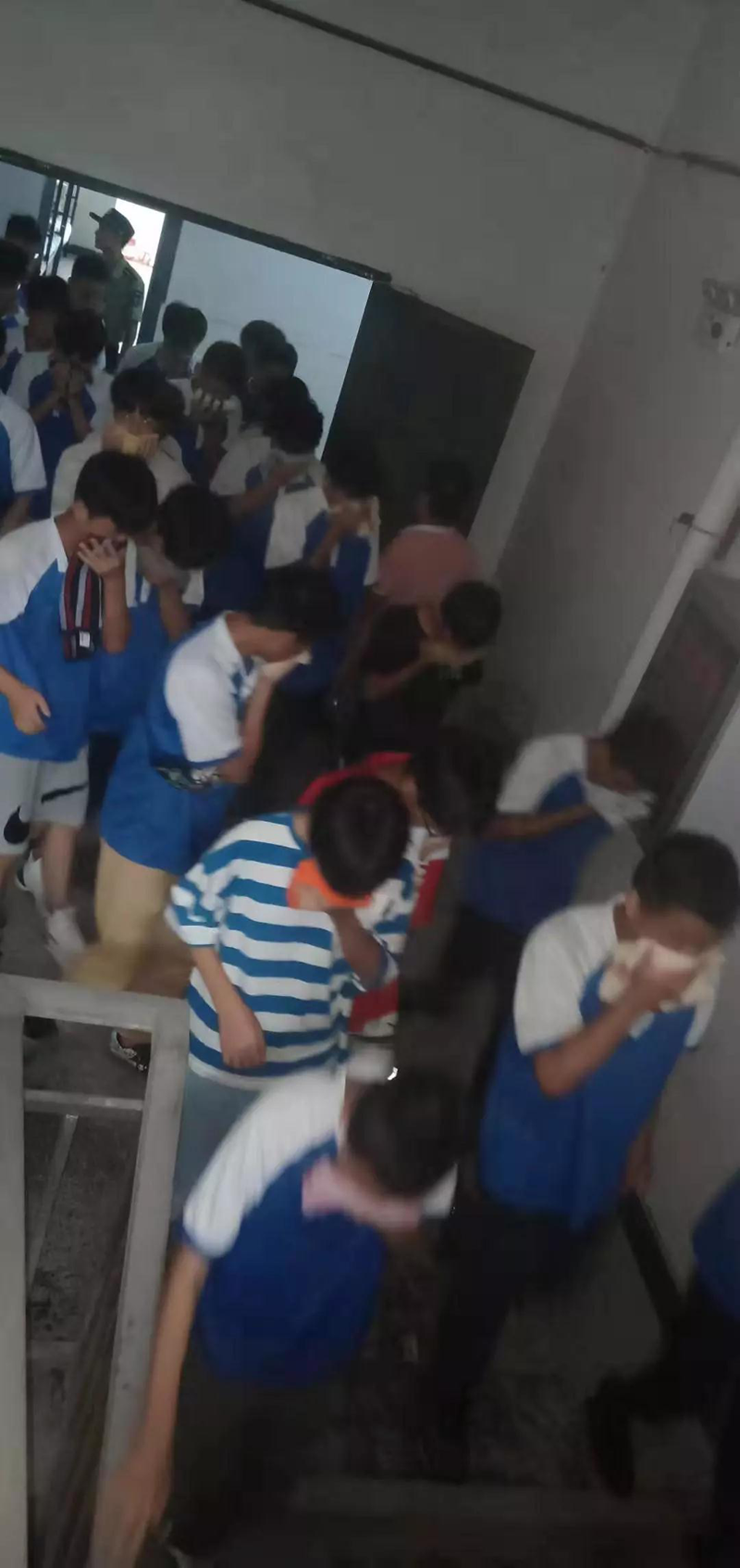 防患于未“燃”，我校19级新生开展消防演习